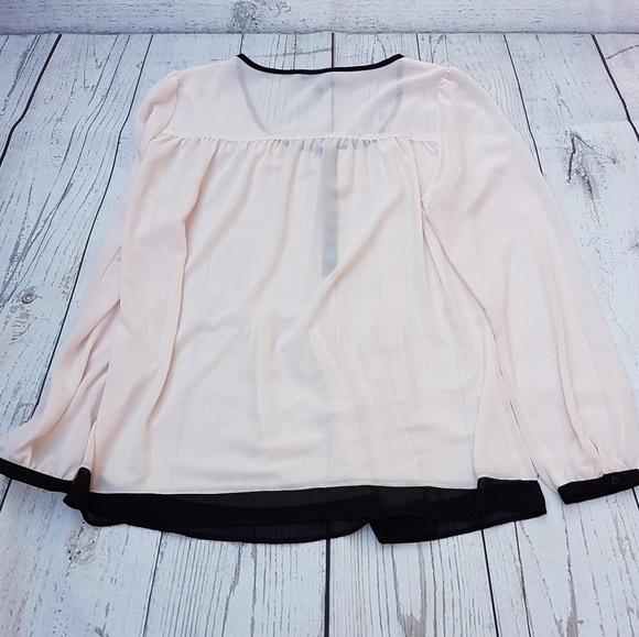 Blouse - Picture 5 of 5